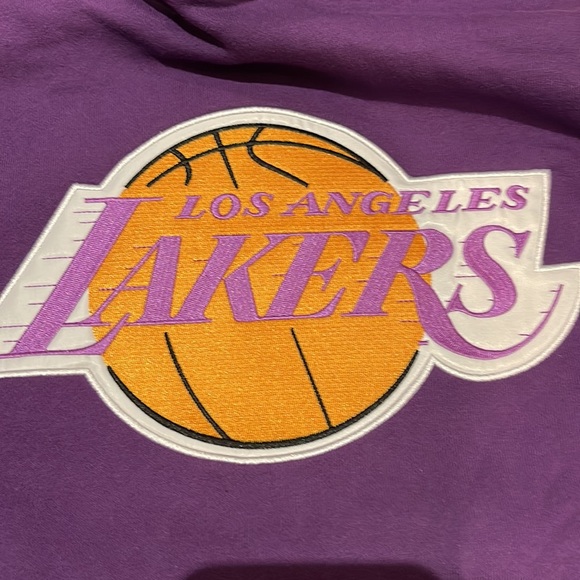 Los Angeles Lakers Sweatshirt size M - Picture 6 of 6